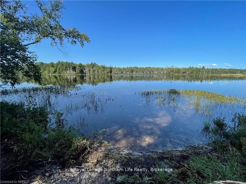 1945 Alsace Rd, Powassan, ON, P0H1Z0 | Card Image