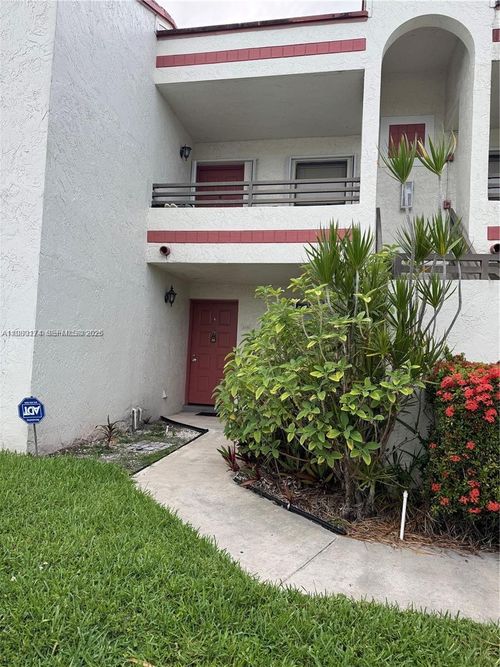 1226-1226 N Hiatus Rd, Pembroke Pines, FL, 33026-2720 | Card Image