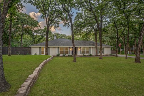 1015 Cimarron Cir, Keller, TX, 76262-6885 | Card Image