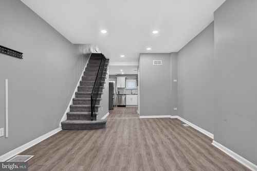 2546 W Gordon St, PHILADELPHIA, PA, 19132-4217 | Card Image