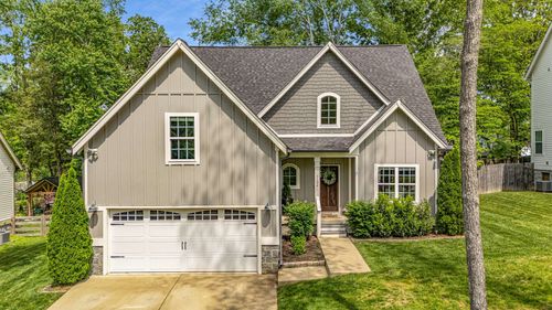 7104 Pepper Tree Cir, Fairview, TN, 37062-1427 | Card Image