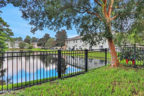 525 Southbranch Dr, St Johns, FL, 32259-5296 | Card Image