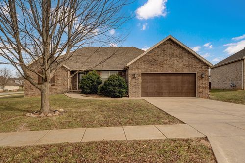 1124 N Bluegill St, Nixa, MO, 65714-9337 | Card Image