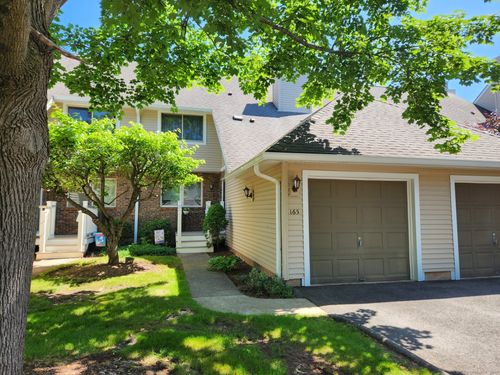 165-165 Foxboro Dr, Newington, CT, 06111-4577 | Card Image