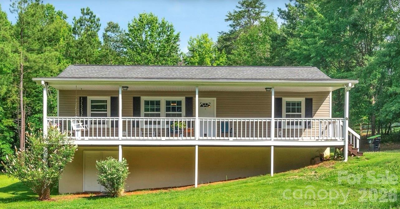 Residential in Landrum
