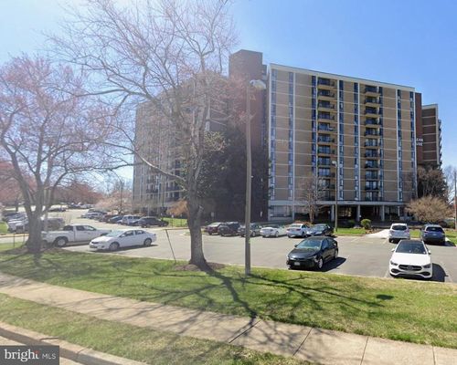 913-6800 Fleetwood Rd, MCLEAN, VA, 22101-3610 | Card Image