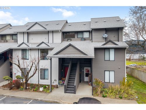 301 N 15th St, Hood River, OR, 97031-1168 | Card Image
