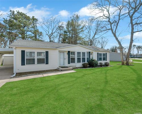 122-1407-122 Middle Road, Riverhead, NY, 11933 | Card Image