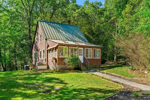 3 Lincoln Dr, Raymond, NH, 03077-2422 | Card Image