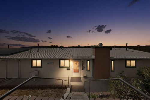 13 Calle Del Poniente, Tijeras, NM, 87059-7425 | Card Image