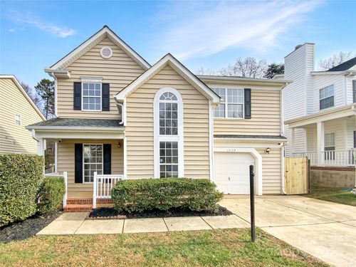 12134 Brownestone View Dr, Charlotte, NC, 28269-7199 | Card Image