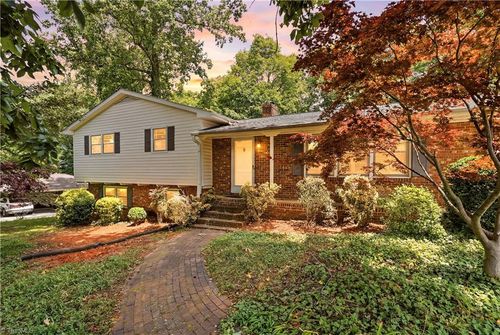 5700 Northlake Drive, Greensboro, NC, 27410 | Card Image
