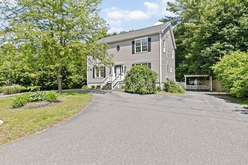 7 Alma Ave, Pembroke, MA, 02359-2435 | Card Image