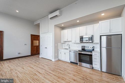 apt-100-1300 S 19th St, PHILADELPHIA, PA, 19146-4671 | Card Image