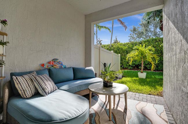 4412 Serpens Ln, Condo with 3 bedrooms, 3 bathrooms and null parking in Lake Worth FL | Image 49