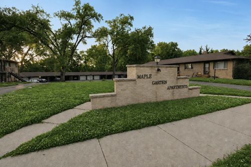 2-322 Maple Dr, Morris, IL, 60450-1478 | Card Image