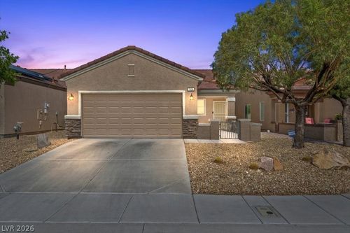 7936 Fantail Dr, North Las Vegas, NV, 89084-2439 | Card Image