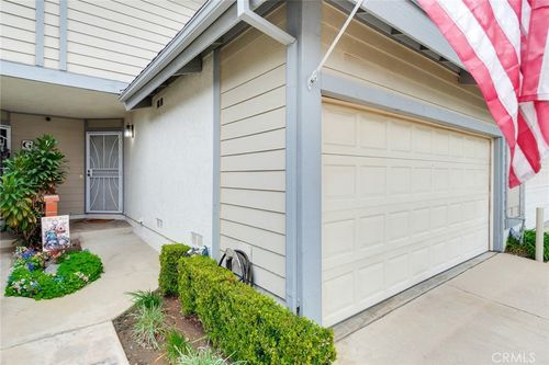 c-1740 Forum Way, Corona, CA, 92881-3288 | Card Image