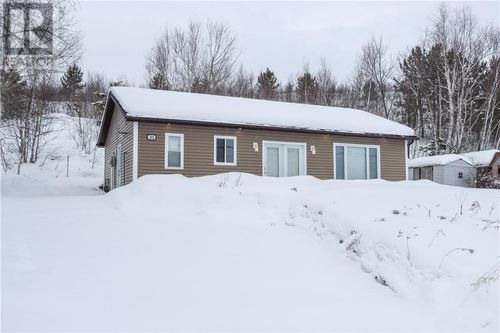 312 Allan St, Coniston, ON, P0M1M0 | Card Image