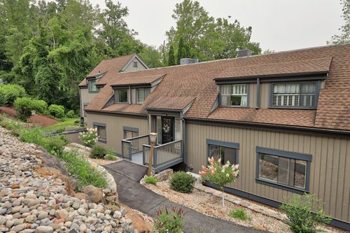 e-241 Heritage Vlg, Southbury, CT, 06488 | Card Image
