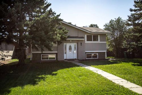 10345 98 Avenue, High Level, AB, T0H1Z0 | Card Image