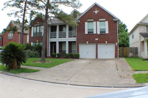 12231 Ashford Park Dr, Sugar Land, TX, 77478-6142 | Card Image