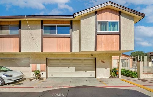 14002 Cerise Ave, Hawthorne, CA, 90250-8120 | Card Image