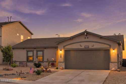 7250 Aretha Way, Las Cruces, NM, 88012-8944 | Card Image
