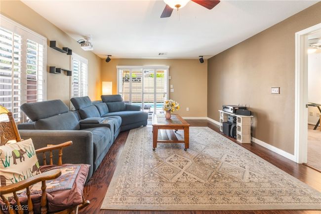 10131 Hollis Mountain Ave, House other with 3 bedrooms, 3 bathrooms and null parking in Las Vegas NV | Image 15