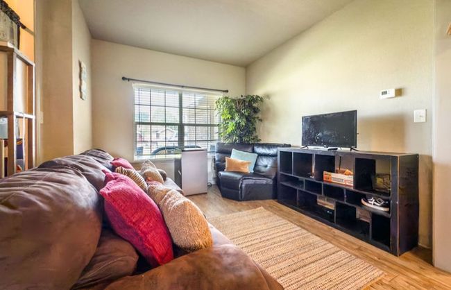 310 N Bermuda St, House other with 3 bedrooms, 2 bathrooms and null parking in Lacy Lakeview TX | Image 20