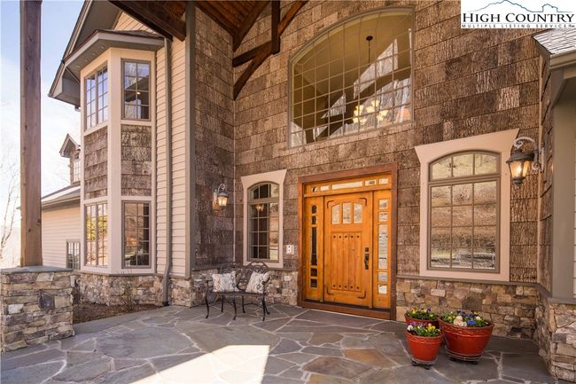 1902 Elk Creek Mountain Pkwy, House other with 4 bedrooms, 5 bathrooms and null parking in Todd NC | Image 4