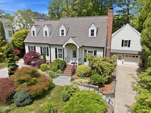 3218 Oak Grove Circle, Raleigh, NC, 27607 | Card Image