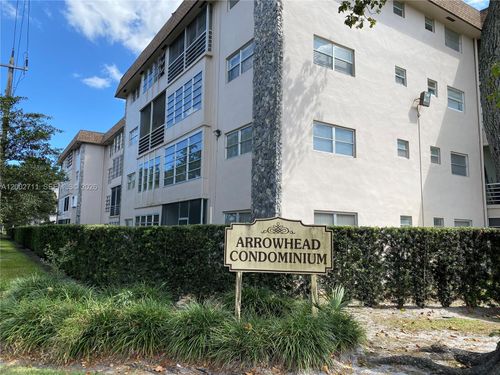 207-2471 Sw 82nd Ave, Davie, FL, 33324 | Card Image