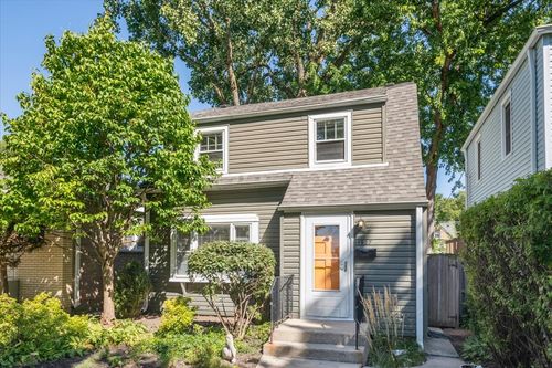 1927 Warren St, Evanston, IL, 60202-1949 | Card Image