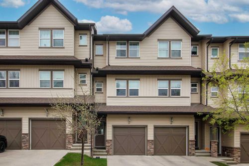 17-28 Heritage Dr, Cochrane, AB, T4C0J8 | Card Image