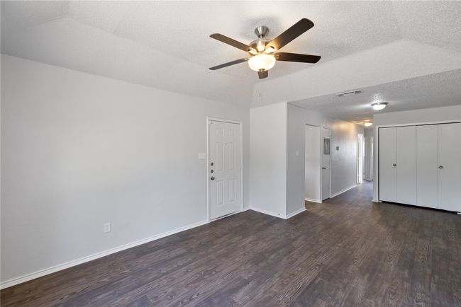 2540 Avenue H, Home with 3 bedrooms, 1 bathrooms and null parking in Fort Worth TX | Image 4