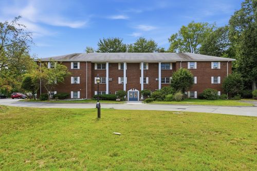 18-48 Great Rd, Acton, MA, 01720-5646 | Card Image