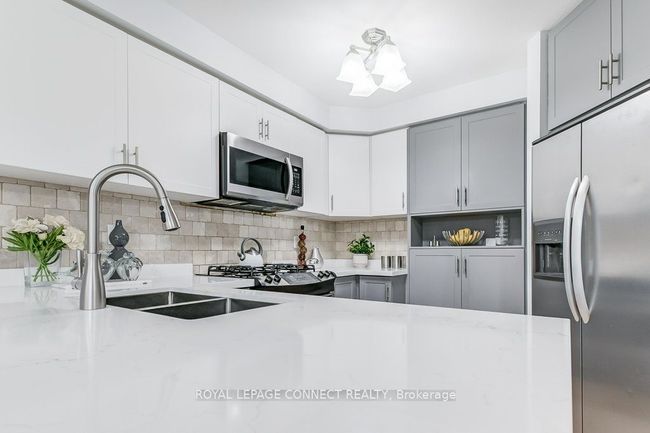 12 Harry Blaylock Dr, House attached with 4 bedrooms, 4 bathrooms and 2 parking in Markham ON | Image 17
