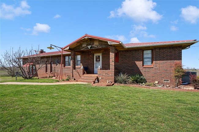14460 N County Road 3070, House other with 4 bedrooms, 3 bathrooms and null parking in Lindsay OK | Image 21