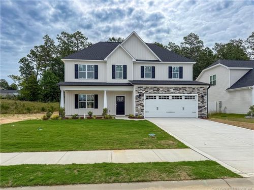 818 Union St, Raeford, NC, 28376-9836 | Card Image