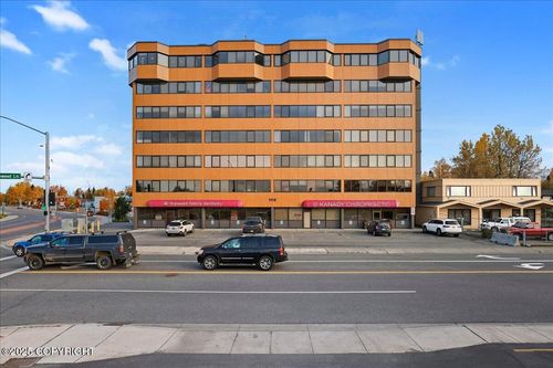 apt-702-1113 W Fireweed Ln, Anchorage, AK, 99503-1776 | Card Image