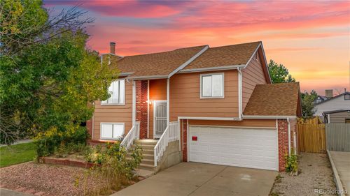 14509 Andrews Dr, Denver, CO, 80239-5075 | Card Image