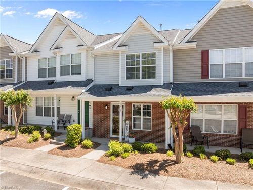 209 Bridford Downs Dr, Greensboro, NC, 27407-2768 | Card Image
