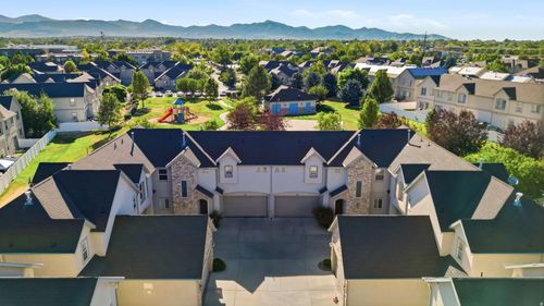 10828 S Wynview Ln, South Jordan, UT, 84095-8466 | Card Image