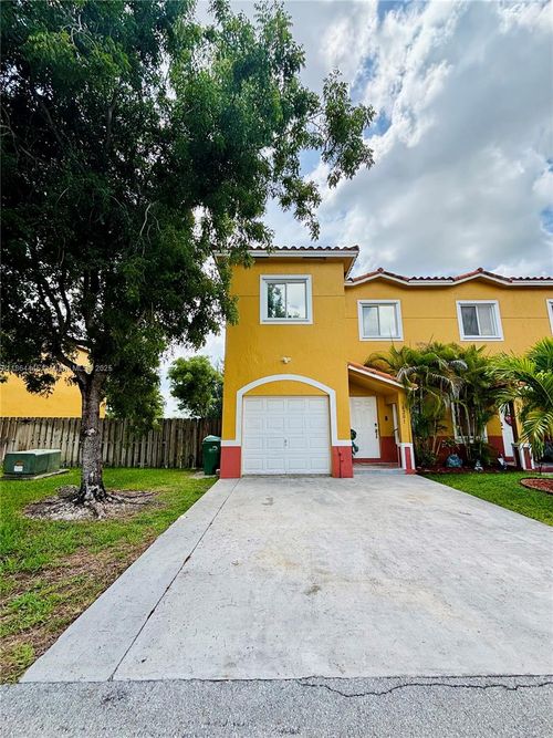 18201-18201 Sw 108th Pl, Miami, FL, 33157-9019 | Card Image