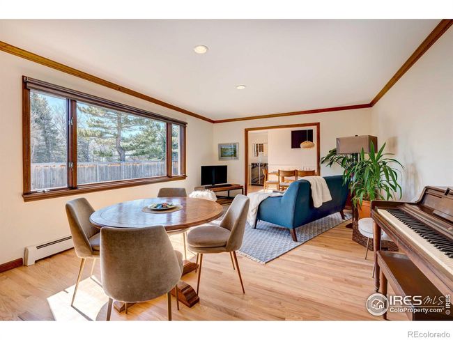 Media, game or formal living room | Image 11