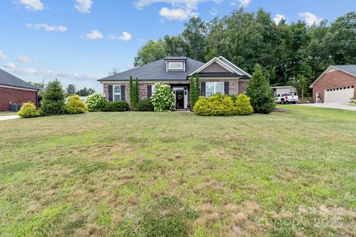 203 Poplins Grove Church Rd, Albemarle, NC, 28001-8066 | Card Image