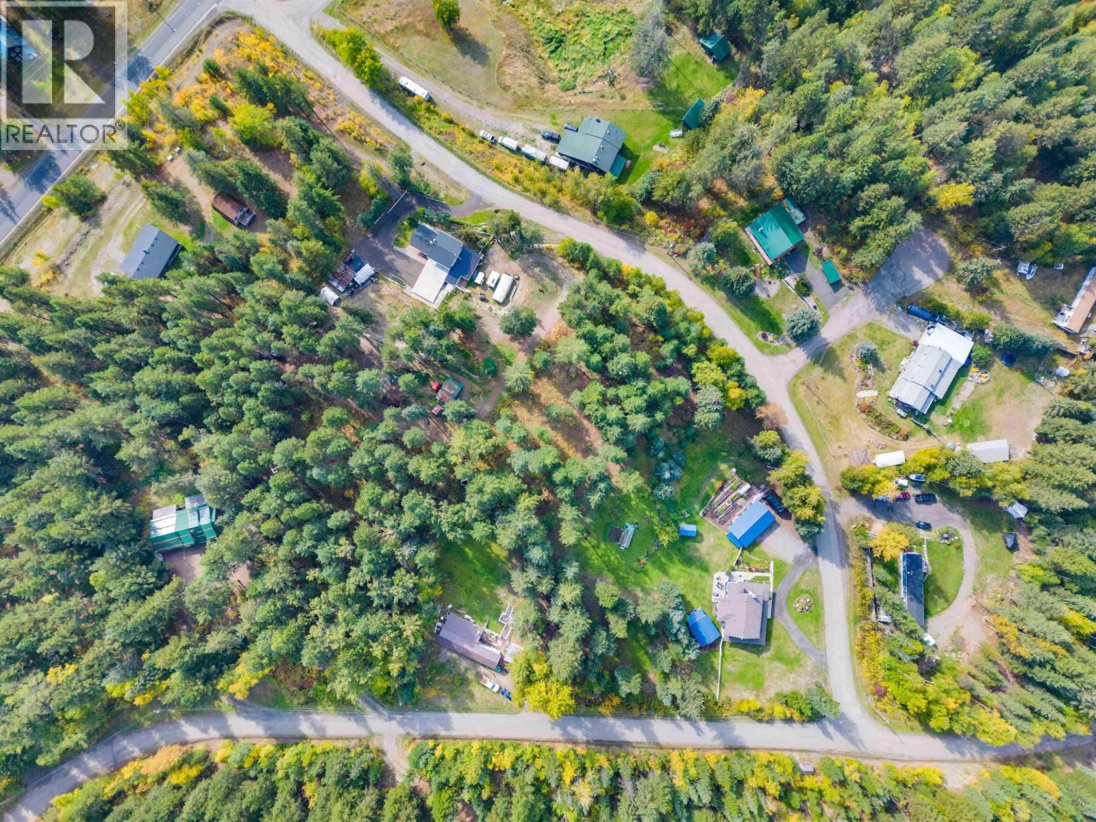Land in Canim Lake 2