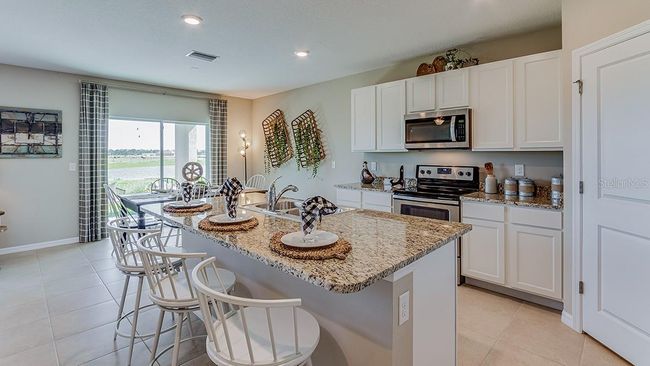 16152 Nw 128 Th Ln, House other with 5 bedrooms, 3 bathrooms and null parking in ALACHUA FL | Image 4