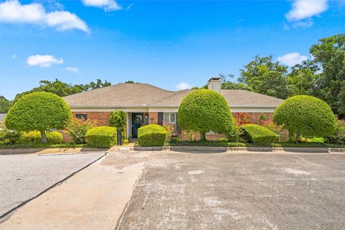 3209 Creekwood Cir, Waco, TX, 76710-1350 | Card Image